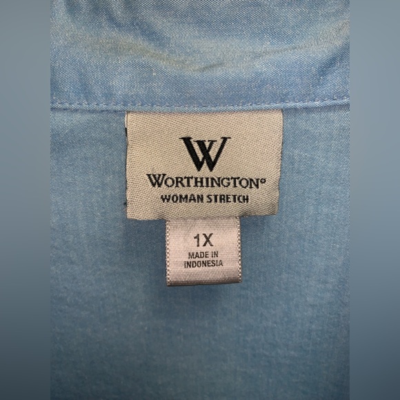 Worthington Blue Button Down - Picture 10 of 12